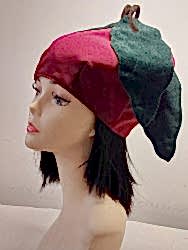 Шапочка-маска "Свекла"